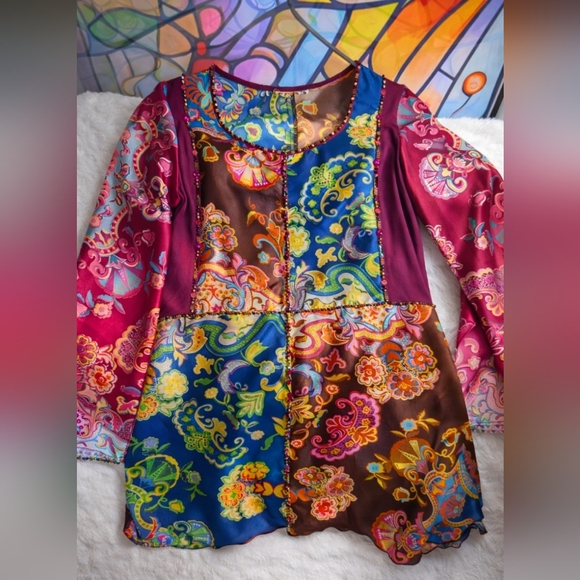 Johnny Was - Multicolor Floral Satin Patchwork Bell-Sleeve Tunic - Picture 2 of 5